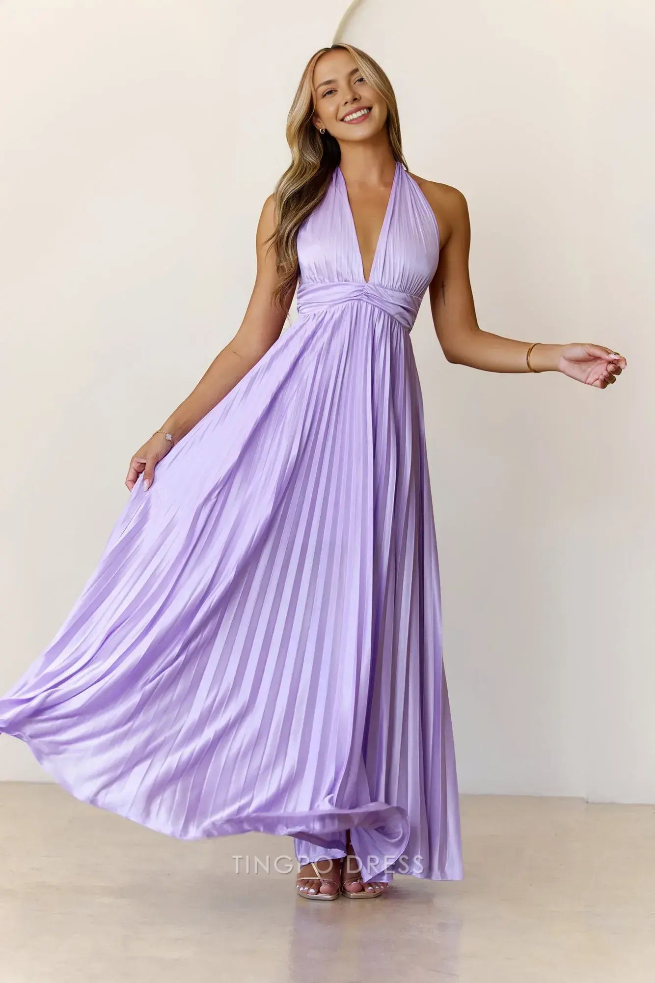 Elegant Halter Neck Deep V - Neck Pleated Maxi Dress with Open Back Prom Dress